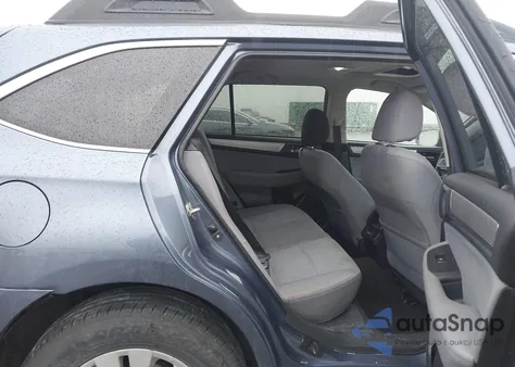 2018 Subaru Outback 2.5I Premium из США, поврежденный, VIN 4S4BSAHC0J3211136